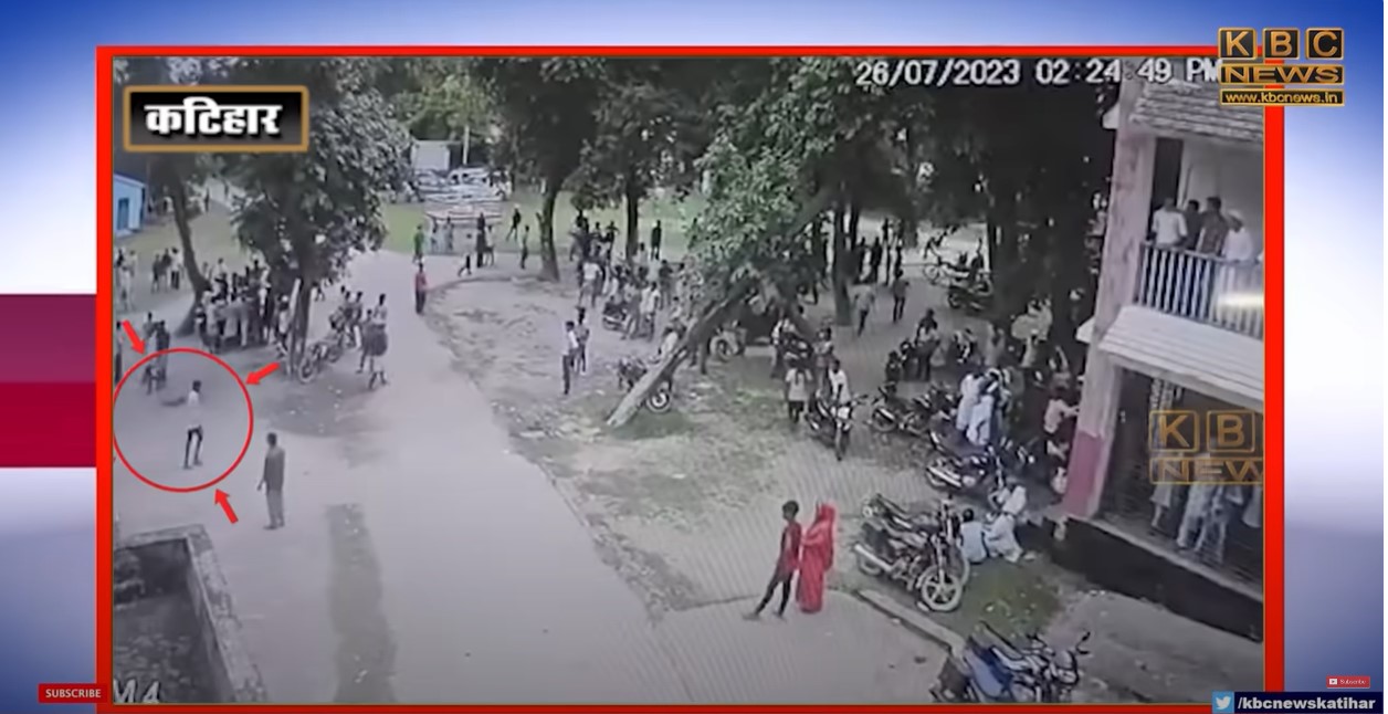 बारसोई कांड ने खाई पलटी..बड़ी साजिश के तहत अपराधियों द्वारा खुर्शीद और सोनू को मारी गई थी गोली !!! बारसोई कांड ने खाई पलटी..बड़ी साजिश के तहत अपराधियों द्वारा खुर्शीद और सोनू को मारी गई थी गोली !!!