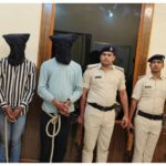 Bihar Crime: लॉरेंस बिश्नोई और विक्रम बरार गैंग के दो शार्प शूटर हथियार और कारतूस के साथ गिरफ्तार Bihar Crime: लॉरेंस बिश्नोई और विक्रम बरार गैंग के दो शार्प शूटर हथियार और कारतूस के साथ गिरफ्तार